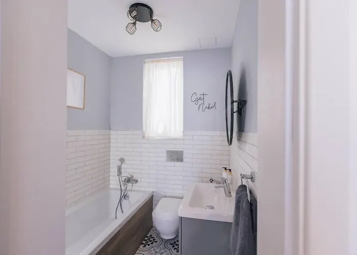 Mediterranean Luxury 2br Penthouse With Sea Views Appartement