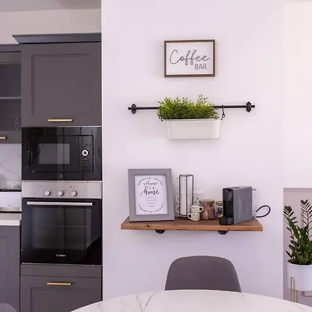 Mediterranean Luxury 2br Penthouse With Sea Views