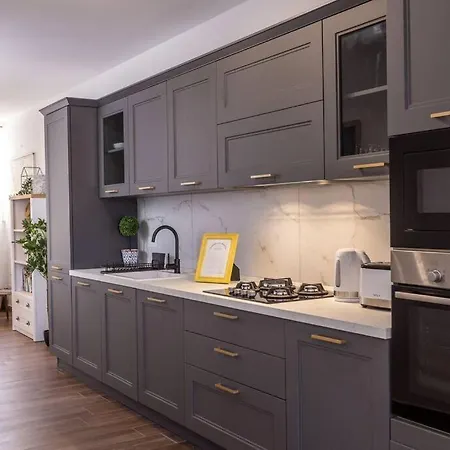 Apartmán Mediterranean Luxury 2br Penthouse With Sea Views