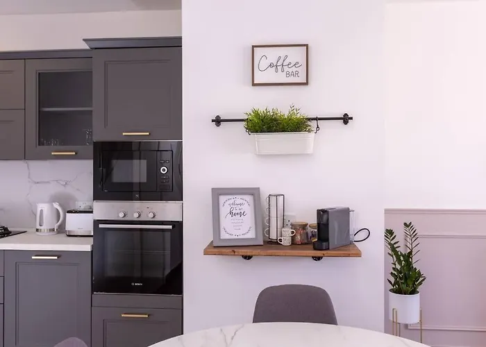 Mediterranean Luxury 2br Penthouse With Sea Views